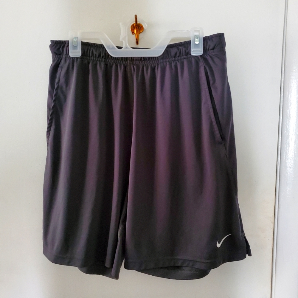 Nike dri fit shorts size XL with pockets